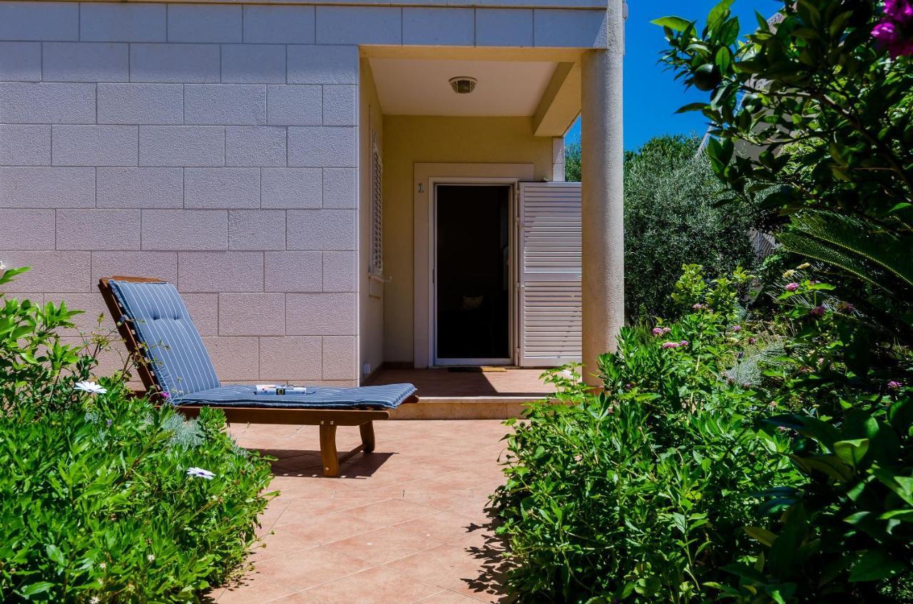 Private Garden Apartment Дубровник Экстерьер фото